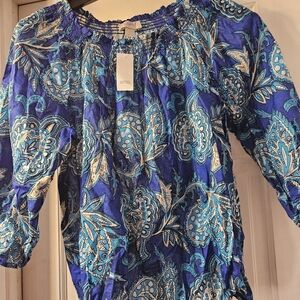 Women top size large